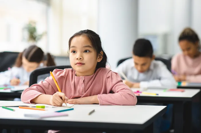 Sekolah Mahal Bukanlah Pilihan Terbaik Untuk Kesuksesan Anak